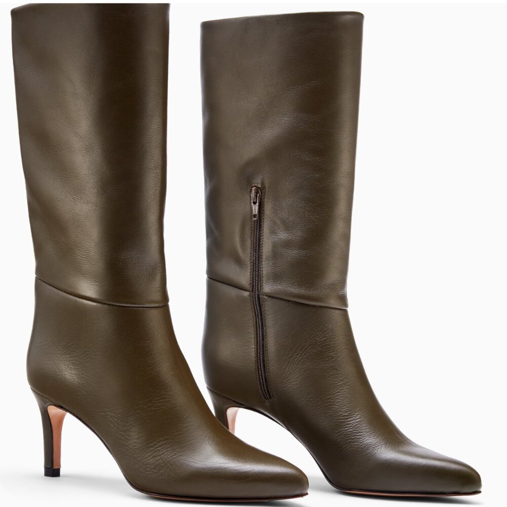 NWOB Inez Mila Boots in Olive Calf
